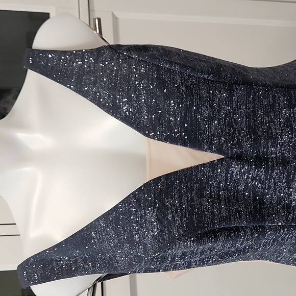 MARINA DRESS - Picture 3 of 9